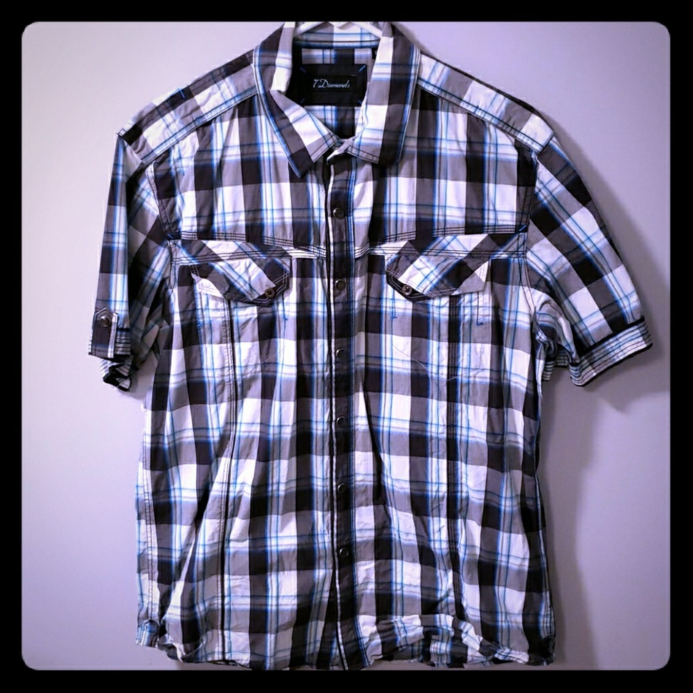 Mens button up short sleeve shirt